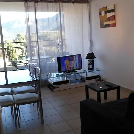 Apartment Vue Et Montagne Calvi (Corsica)